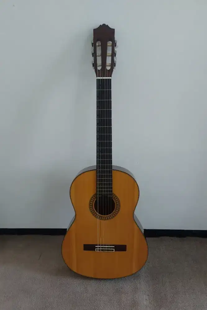 Gitar yamah c370 jarang dipakai bonus 7 nylon string