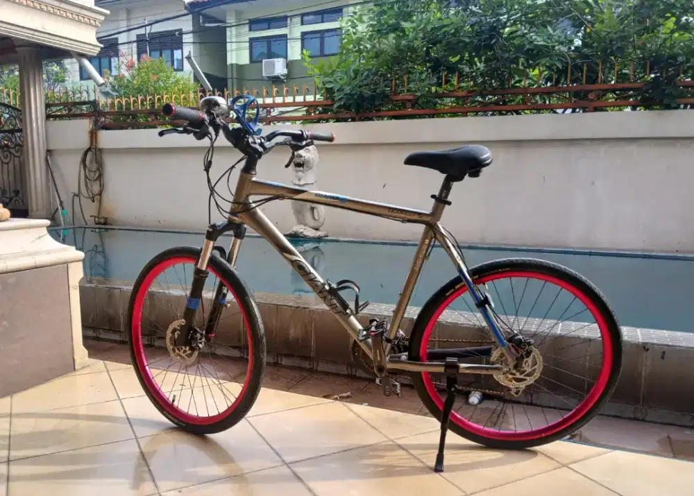 Dijual GIANT Talon asli