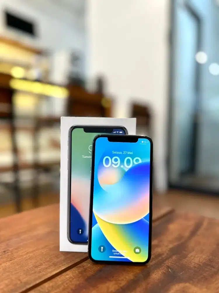 iPhone X / RAM 64 GB / ex ibox