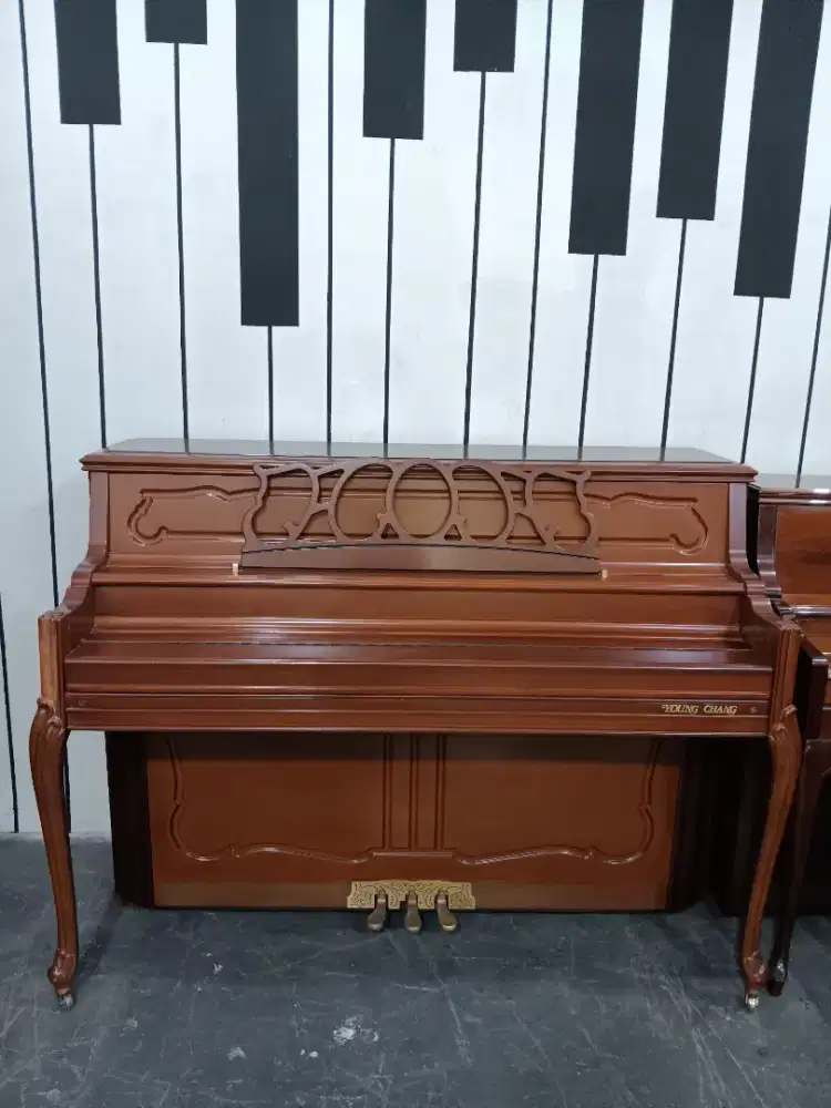 Piano Young Chang