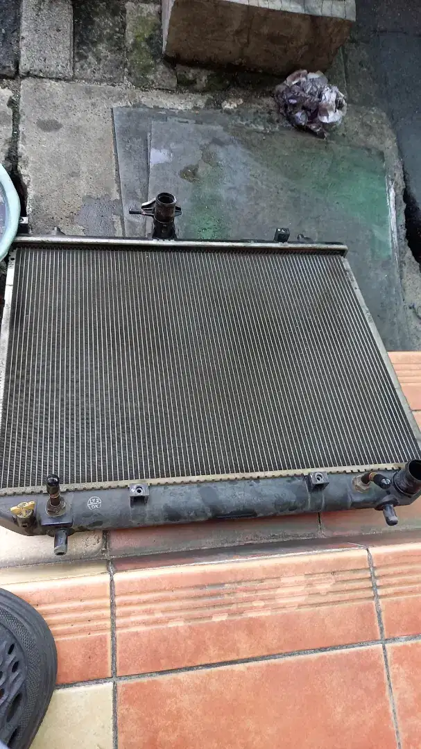 RADIATOR AVANZA MATIK 2012