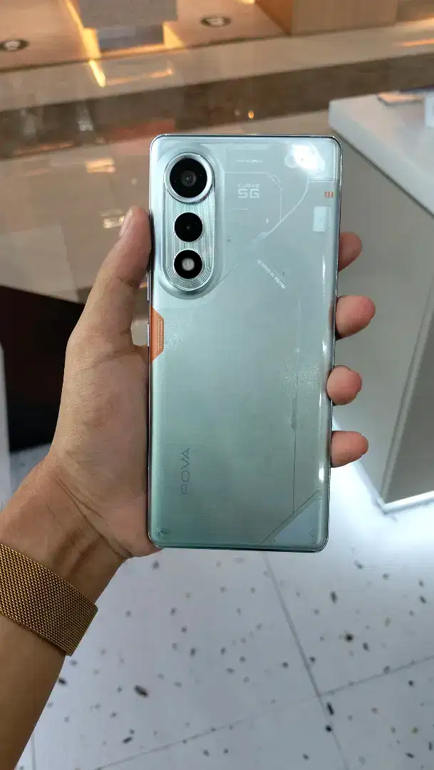 PRE- ORDER TECNO POVA CURVE 5G 8+8/256GB*