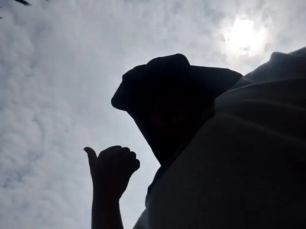 Mencari pekerjaan halal