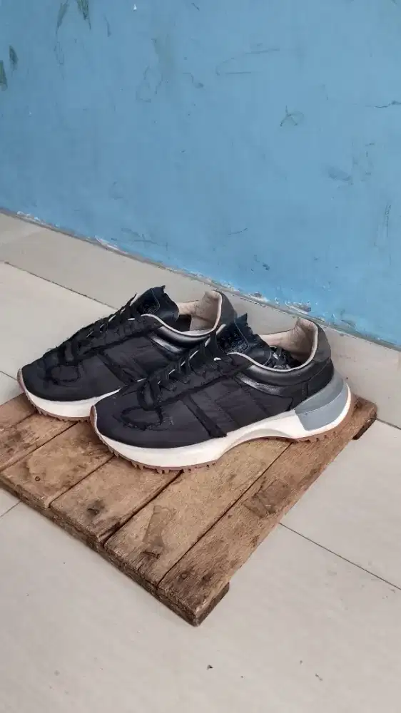Sepatu Maison Margiela Sport