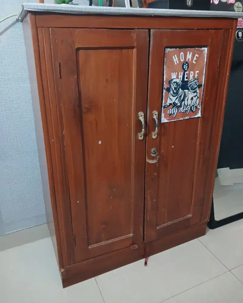 Lemari almari jati second bekas pribadi