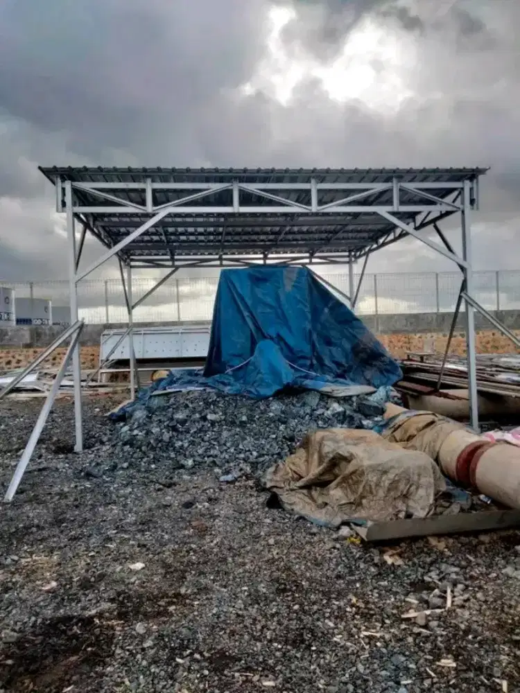 Parkiran dan garasi mobil menggunakan baja ringan atap galvalum