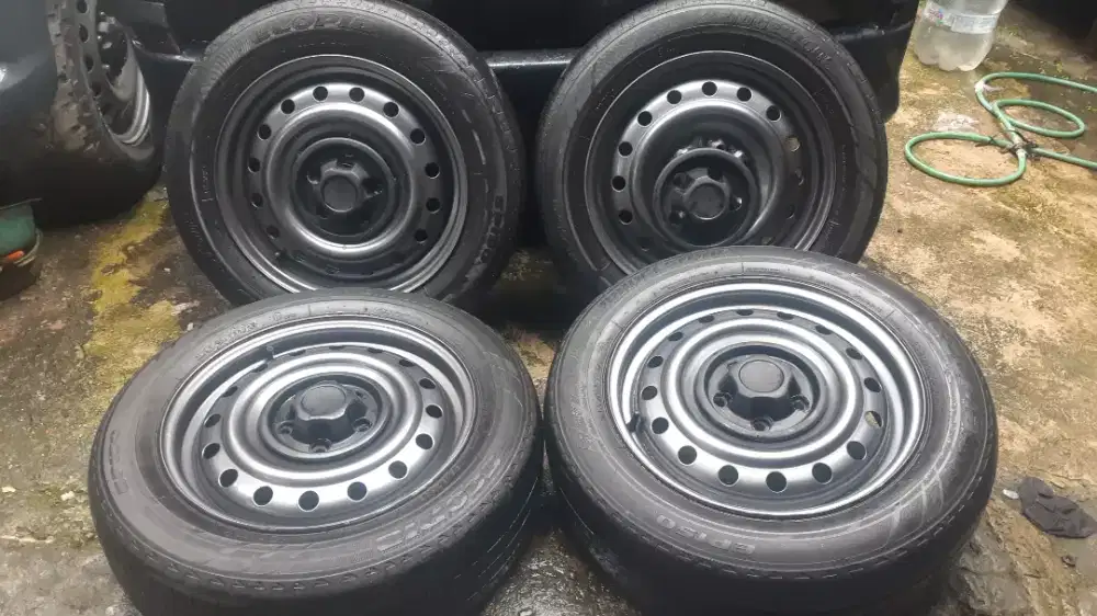 Velg dan ban ring 16