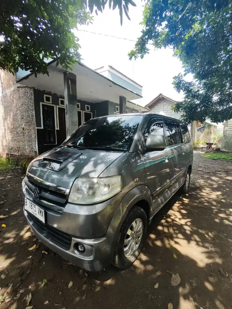 APV GX 2010 A/T