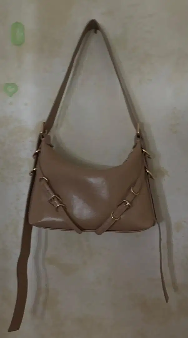 Tas warna mocca, bisa 2 look