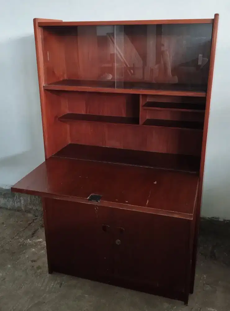 Lemari Serbaguna Bagus