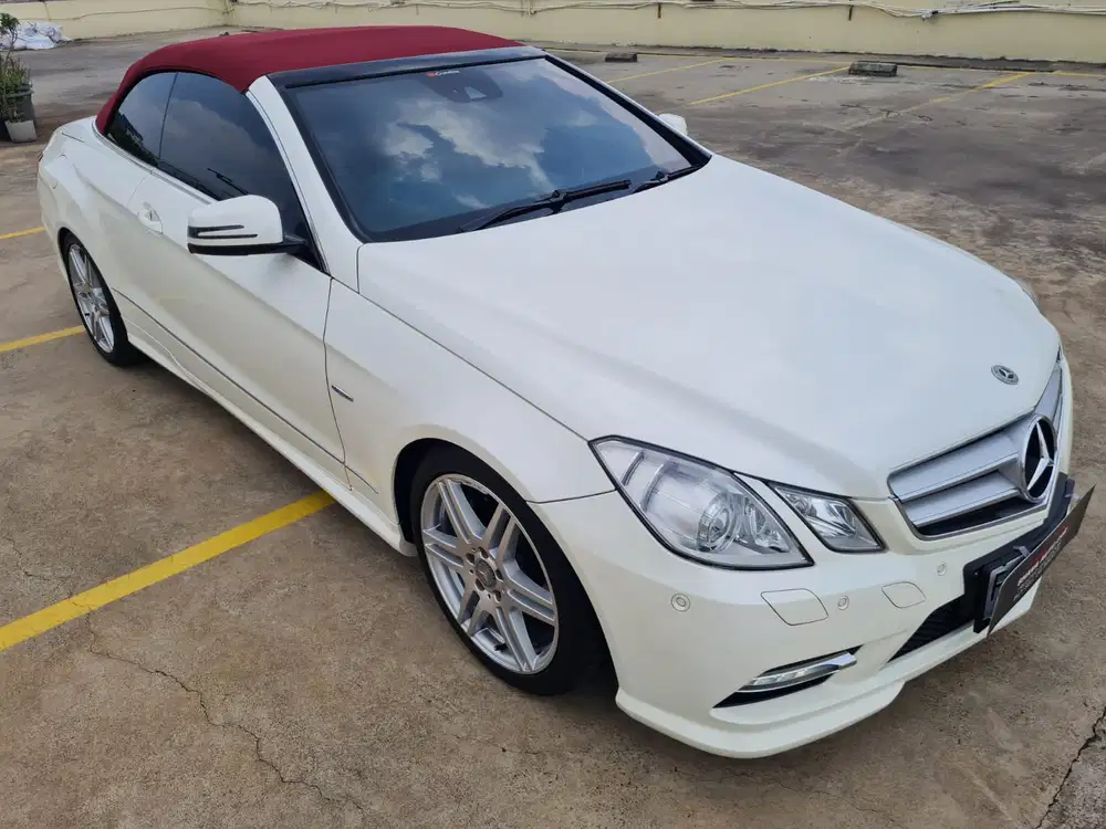 Mercedes-Benz E250 CABRIO 2013 Nik 2012 Bensin