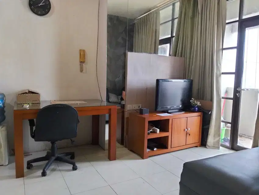 Disewakan cepat Apartemen Salemba Residen Jkt Pusat 2 BR Rp.49 JT/thn