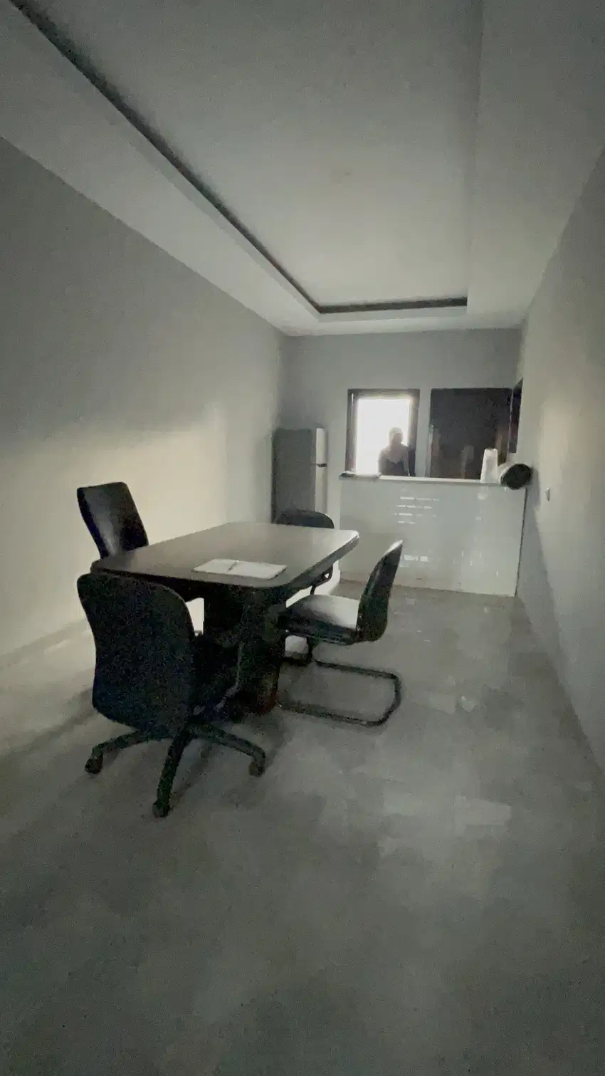 Dijual bawah NJOP ruko 4lantai Jln Saharjo dekat sekolah dan mall