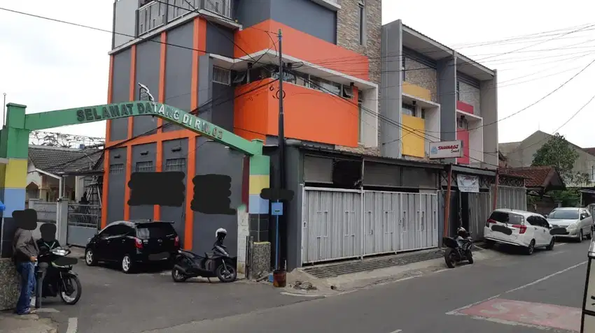 Ruko Murah 3 Lantai di Hook Suryani Dalam Bandung Kota