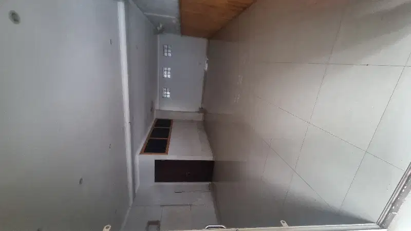 ruko di holis regency siap pakai dijual cepat