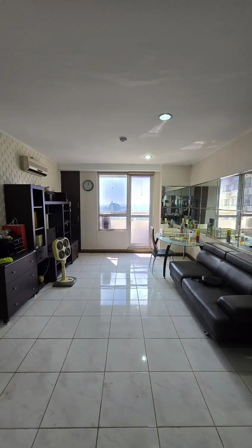 Jual Apartemen Paladian Park Jakarta