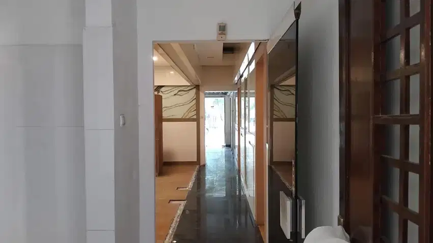 DISEWAKAN RUANG USAHA JL ACEH BANDUNG      NE