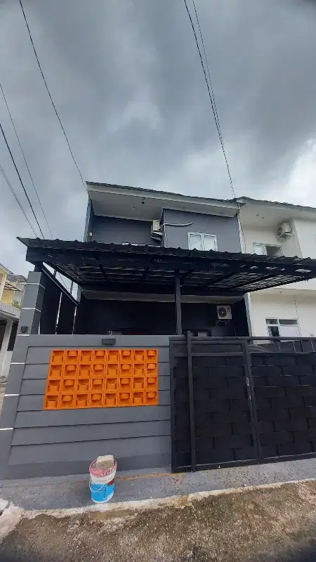 Rumah baru harga murah Sejagad dengan bangunan yang mewah
