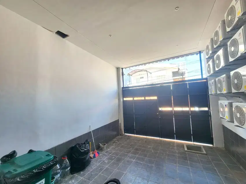 Jual Kost Premium Baru Mangga Besar 31 Kt +31 Kmd Baru dan Rapi
