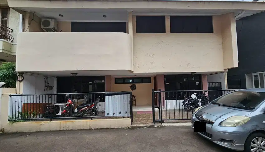 Rumah Bagus Gunung Sahari Dijual Cepat, Lokasi Strategis