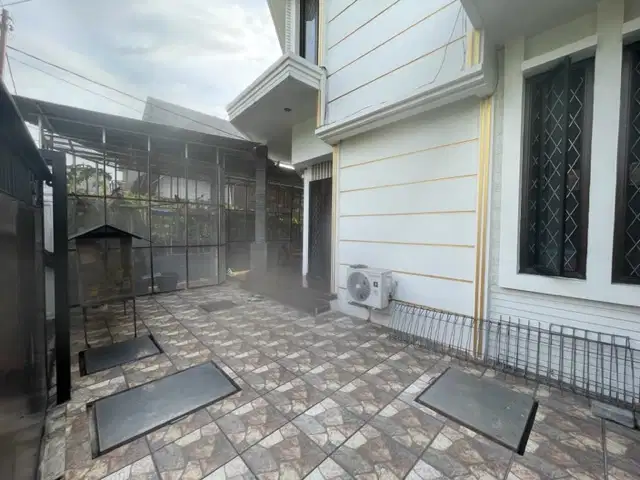 Rumah Hoek Sunter Hijau, Sunter
