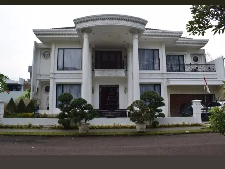 Dijual rumah mewah dibukit golf bsd lokasi strategis