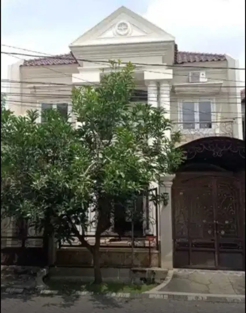 JUAL CEPAT COCOK UNTUK PRAKTEK DOKTER Rumah 2 Lantai Pratama Wiyung