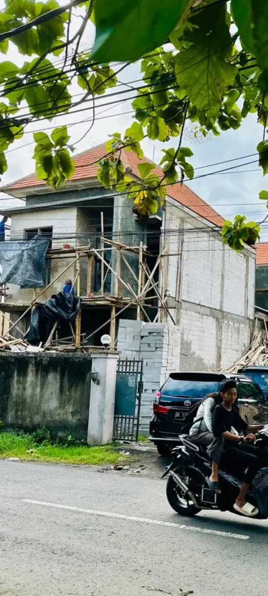 Rumah baru 2 lantai di kawasan jl tukad badung renon denpasar