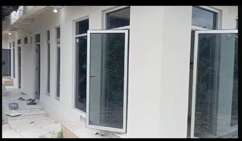 Di Jual Rmh Siap Huni Posisi Hook Meadowgrend Lippo Cikarang