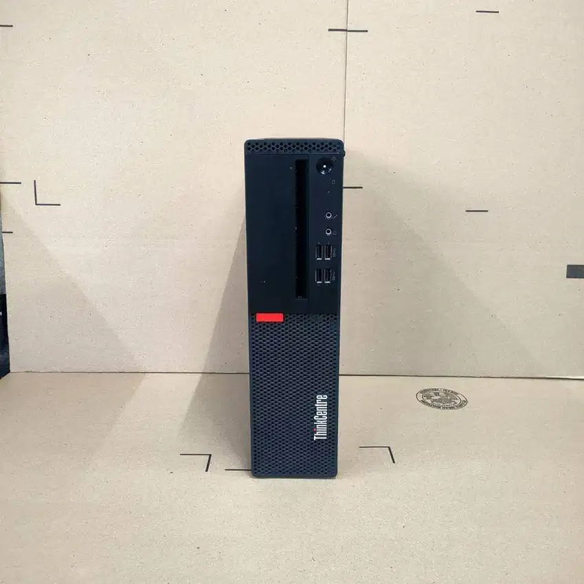 PC Lenovo Thinkcentre M910s Desktop Core i7 Gen7 16GB DDR4 N-ZC