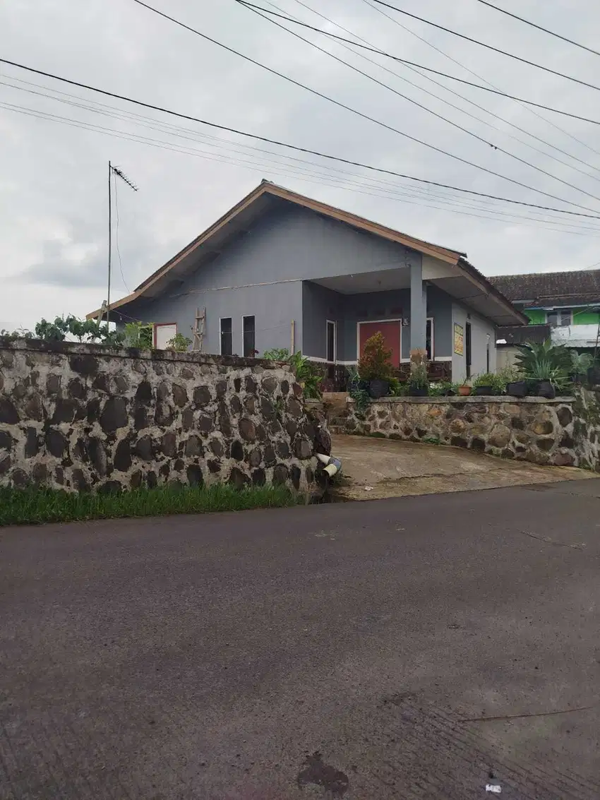 DIJUAL CEPAT RUMAH SEMI VILLA & LAHAN KOMERSIL CIWIDEY