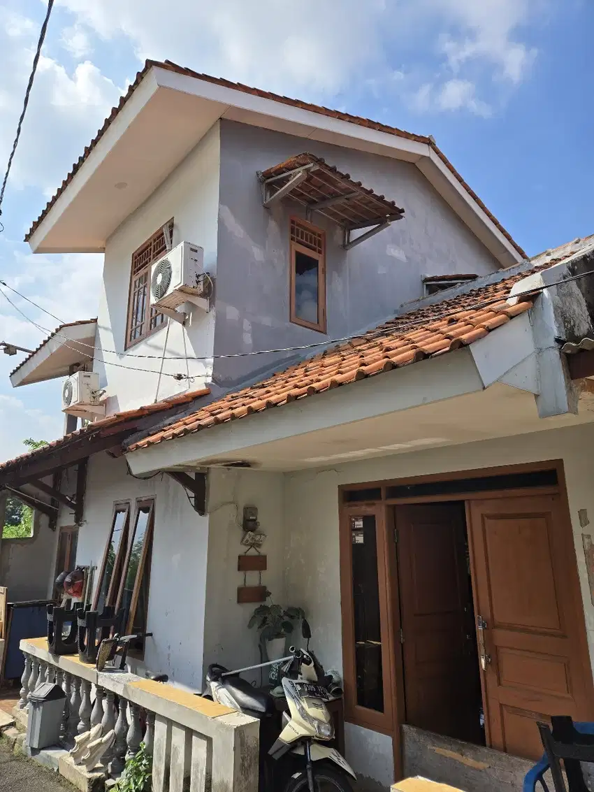 DI JUAL RUMAH 2 LANTAI jln.manggis srengseng kembangan jakbar