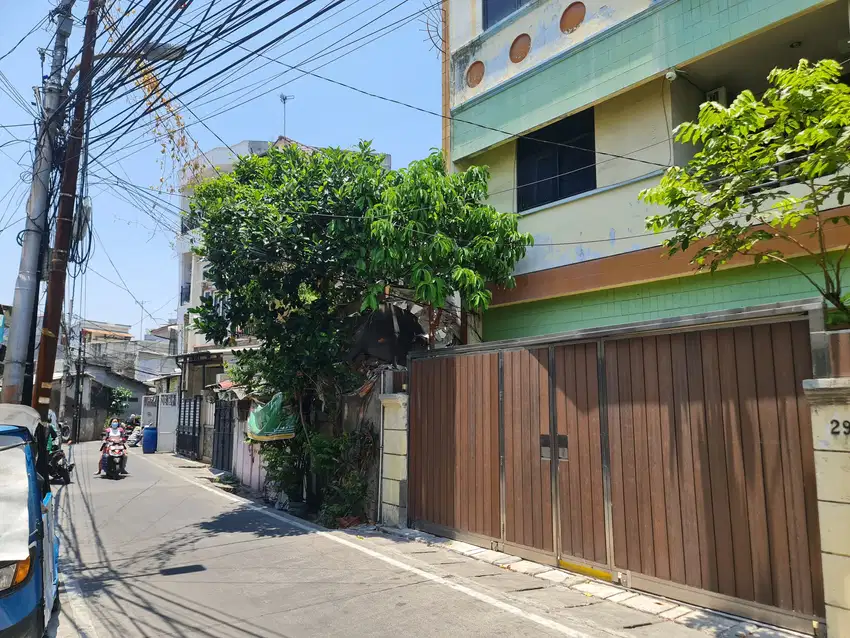 Dijual rumah disawah besar jakpus