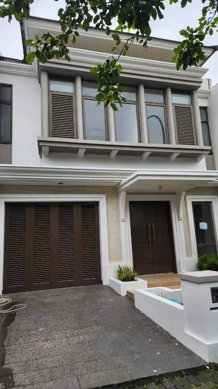 Dijual Rumah Cantik Luas Siap Huni di Luxmore Greenwich BSD