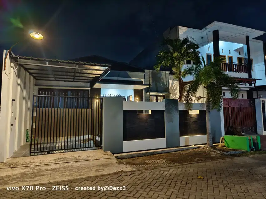 Rumah Tengah Kota Di Pleburan Semarang