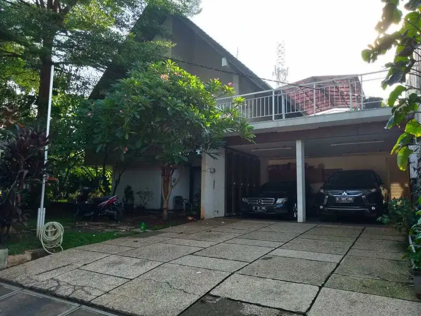 Rumah 2 Lantai Semi Furnished di Perumahan Sinar Kompas Utama, Tambun