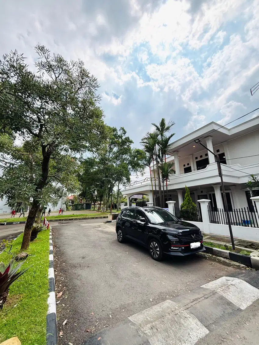 Dijual rumah murah hoek Daerah Soekarno Hatta
