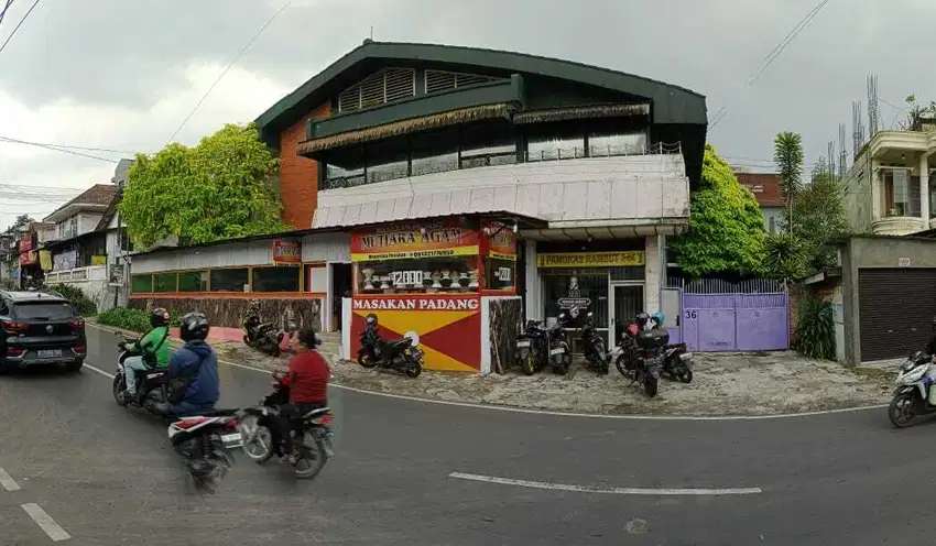Dijual Rumah di Jl. Pesantren, Lokasi Strategis Dekat Jln. Raya Cimahi