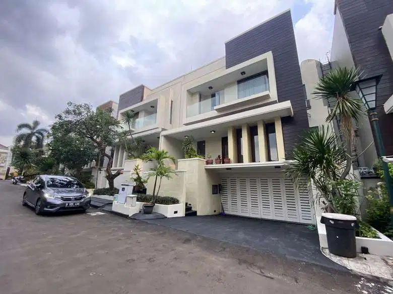 Rumah Dijual Pejaten Barat - Kemang. Townhouse, Dkt AIS. NEGO sd DEAL