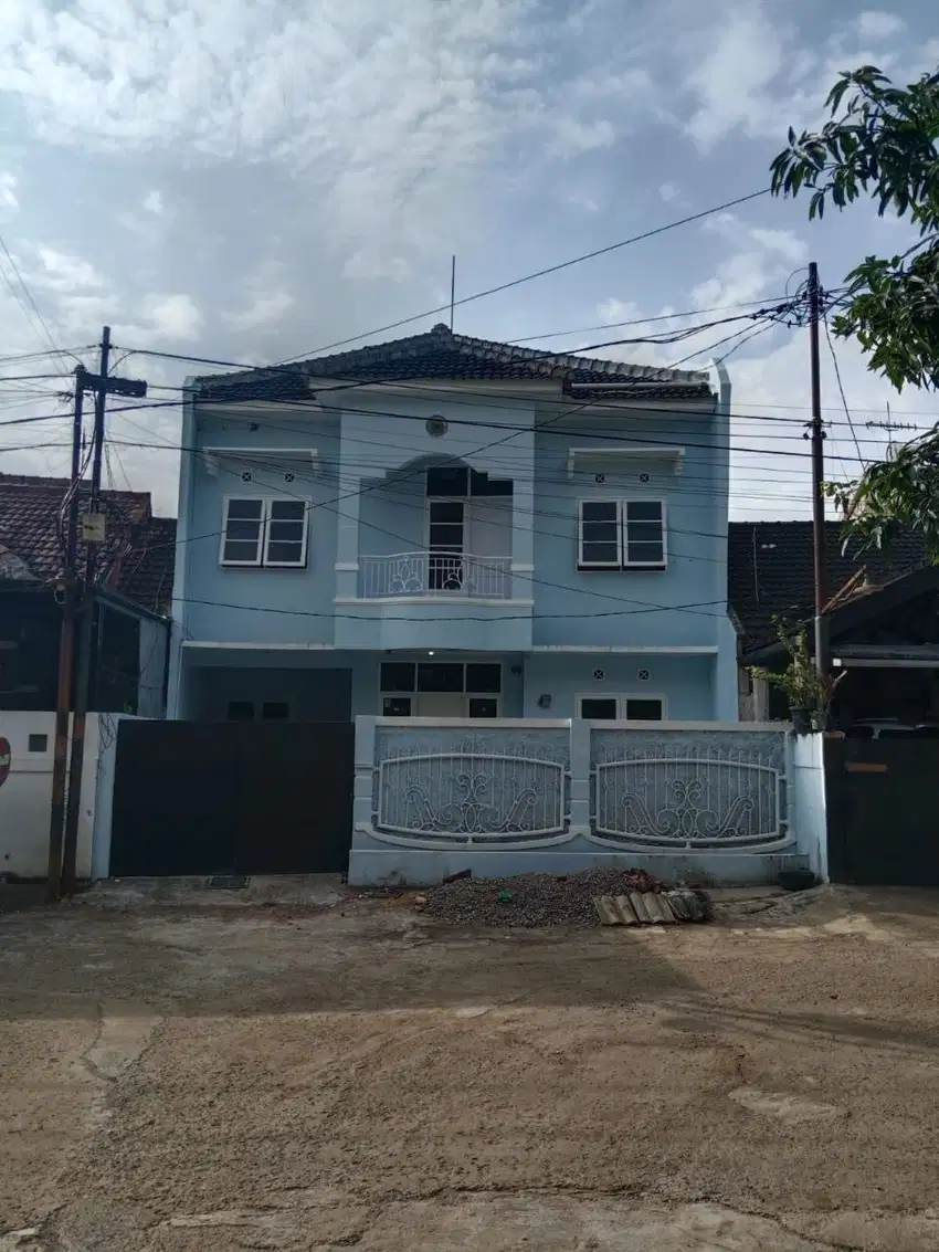 Rumah Bagus 2 Lt di Cicendo