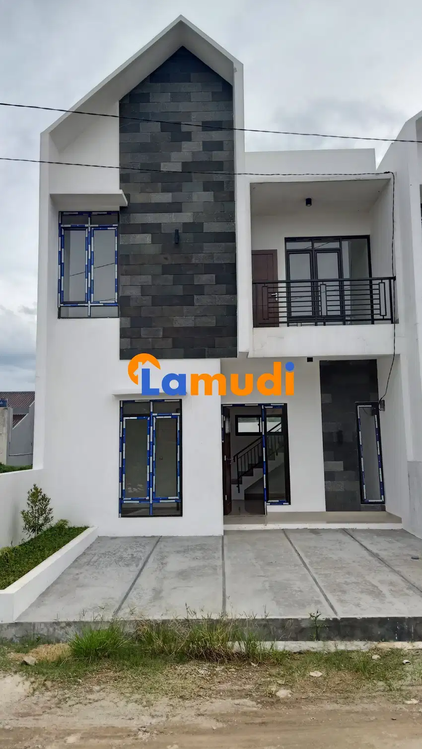 Rumah Ciganitri Bandung 3 Kamar Tidur, Kamar Mandi Dalam + Balkon