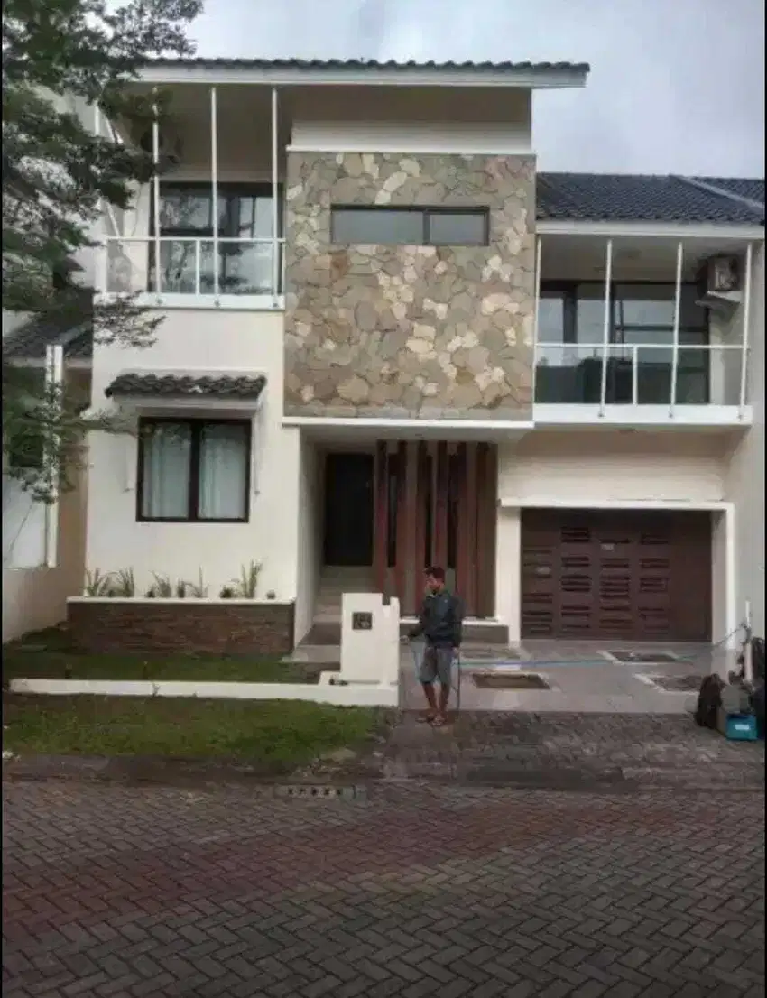 Dijual rumah split level kebayoran residence bintaro jaya sektor 7jaya