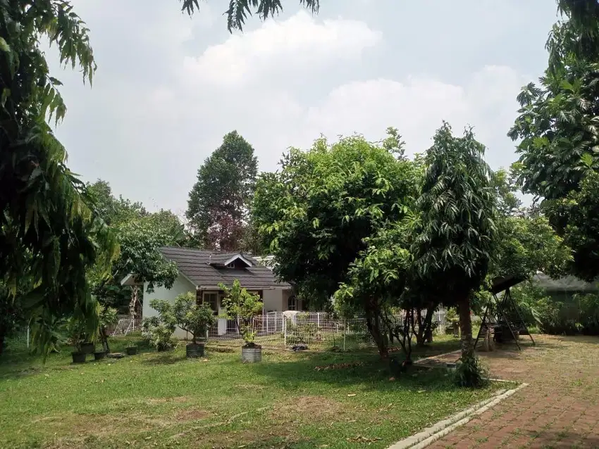 Dijual Tanah dan bangunan di Tapos Cimanggis dekat ke Exit tol