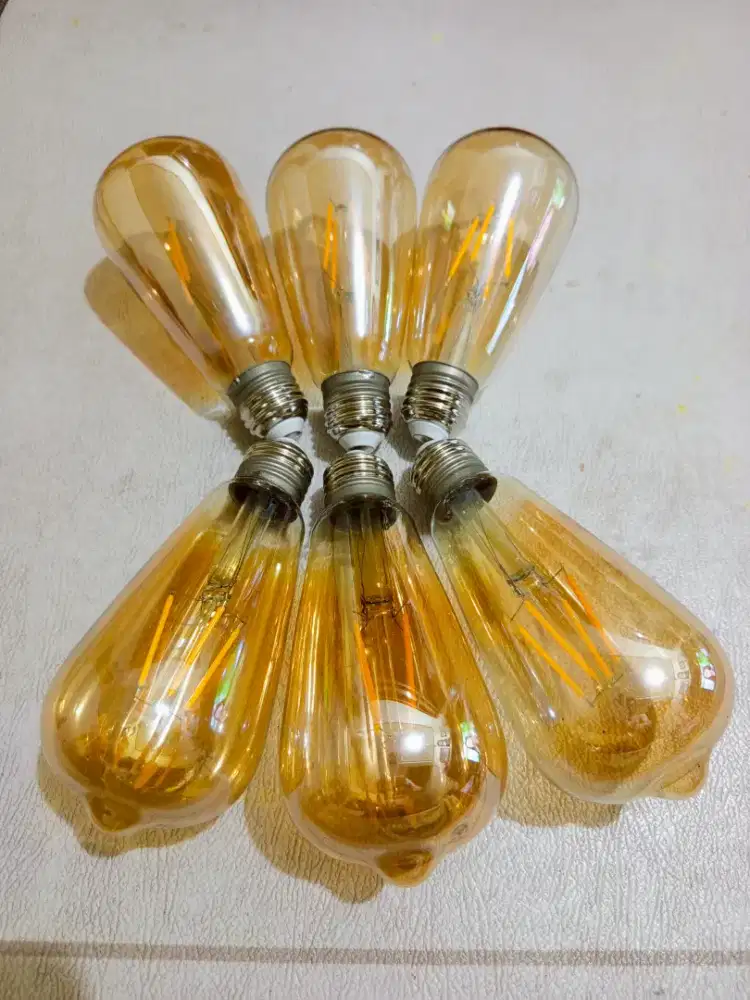 Bohlam Filamen LED 4Watt Preloved