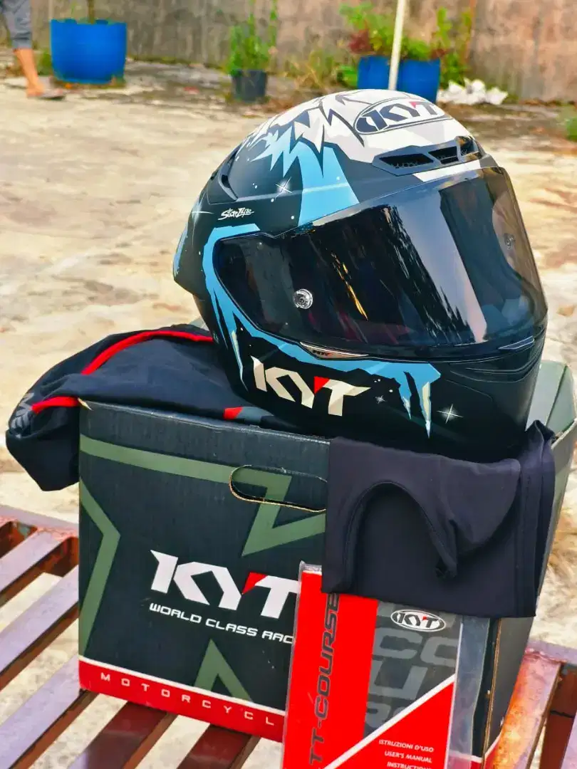 Helm KYT TT Course Size L Model Winter Test 2024