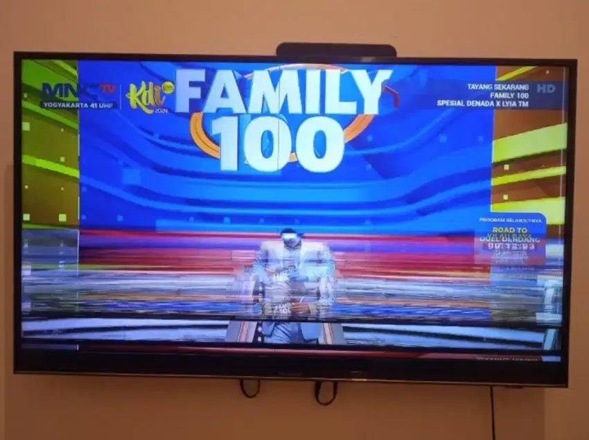 TV Panasonic 43 inch UHD 4K Smart TV bisa Wifi Lengkap dengan Remote
