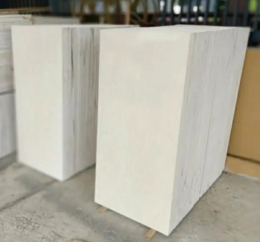 Marmer Lantai Kualitas Super Size 120 x 60 Cm