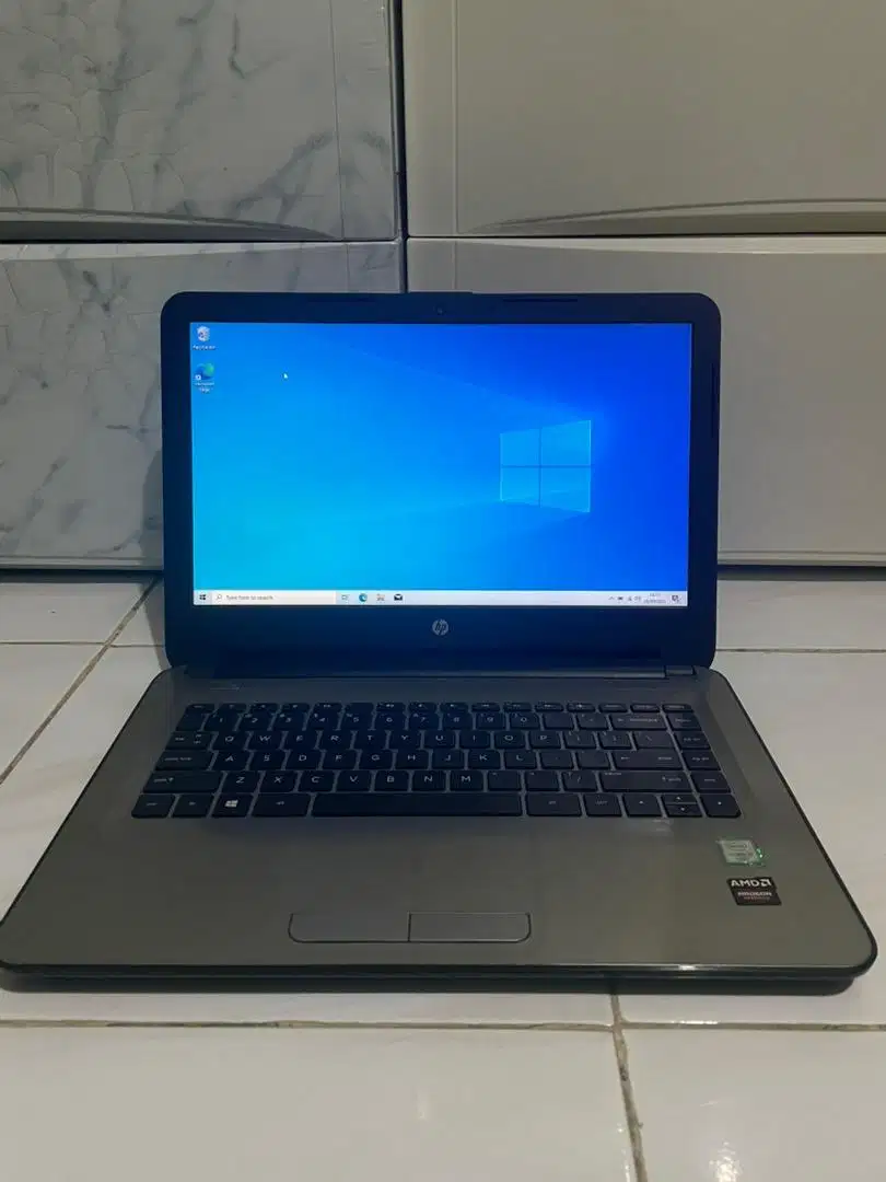 HP Notebook 14-am015tx