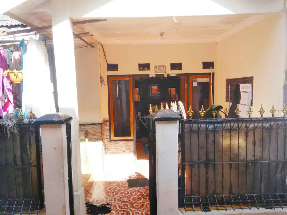 Rumah Dijual Lokasi Pabuaran Cibinong Dekat St. Cibinong