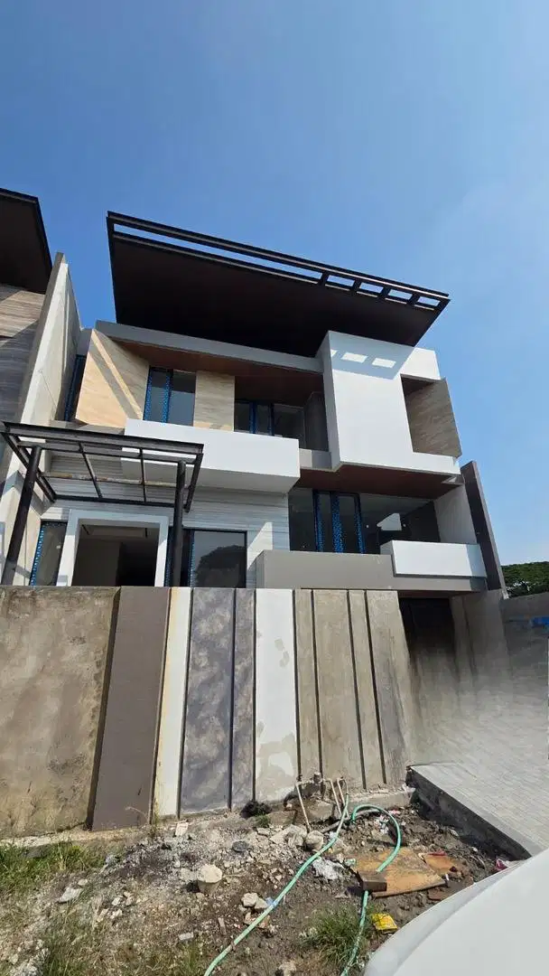 DIJUAL RUMAH BARU GRES CITRALAND MODERN MINIMALIS SPLIT LEVEL BAGUS